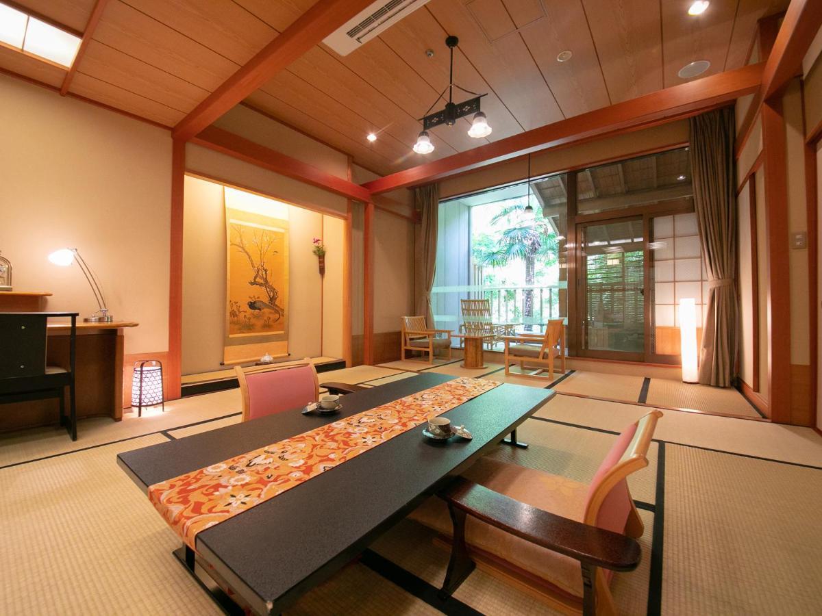 Iwakuni Kokusai Kanko Hotel Экстерьер фото